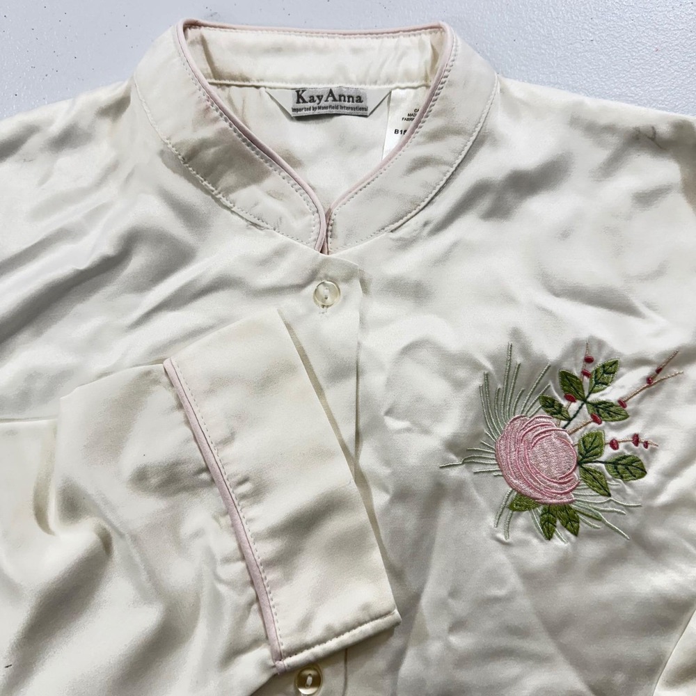 VTG Kay Anna International Pajama Set Floral Embroidered Button Front Top Pant L
